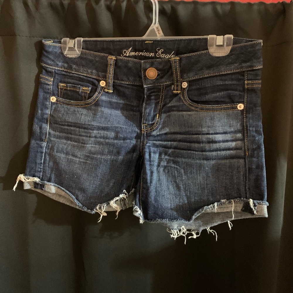 American Eagle Stretch Size 4 Shorts